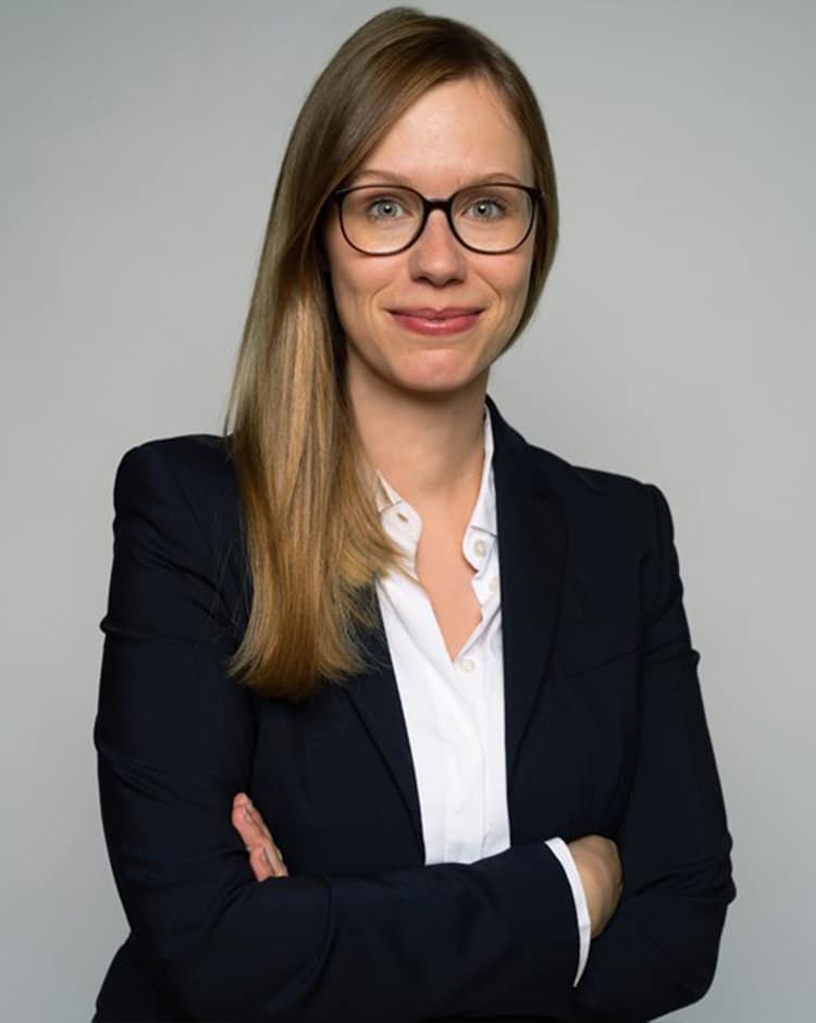 Julia Piening